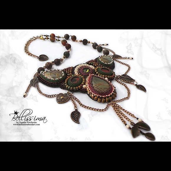 Handmade statement necklace and bracelet - Picture 2 of 5